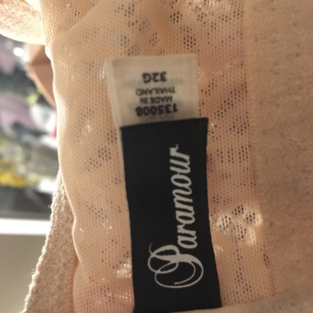 Bra - Picture 2 of 3